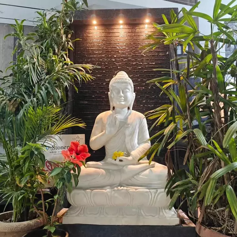 What is the Difference Between a Vitarka Mudra Buddha Statue and an Anjali Mudra Buddha Statue?